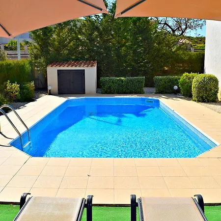 6 Latchi Beach Villas Вилла