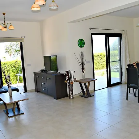 6 Latchi Beach Villas Polis